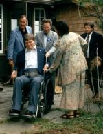 bush2.JPG (130693 bytes)