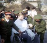 carry1.jpg (188966 bytes)